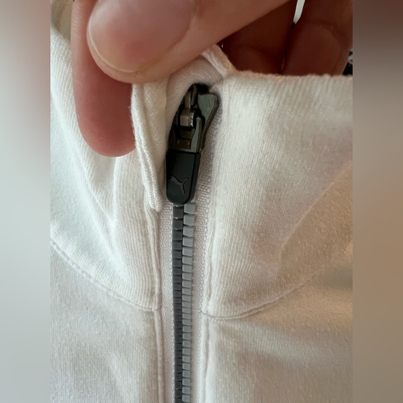 Puma Women’s Half Zip Lightweight Sweater - Picture 4 of 5